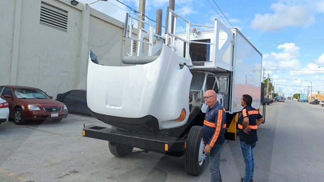 Cabin Service Truck Ford/Tesco F-750/CST 16'