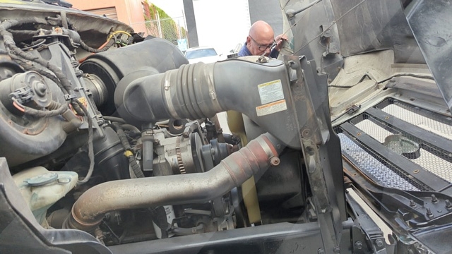 Cabin Service Truck Ford/Tesco F-750/CST 16'