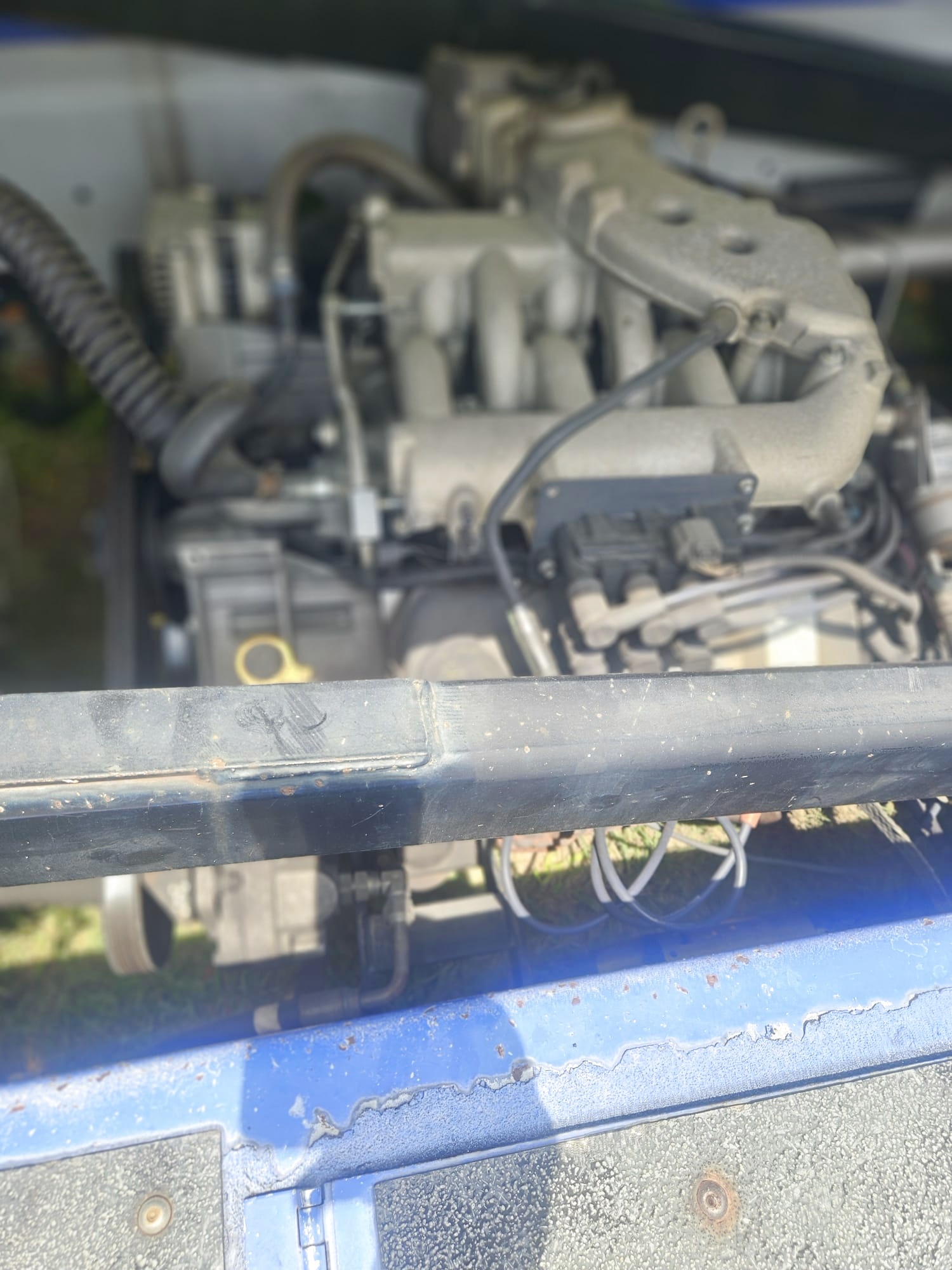 Belt Loader Tug 660