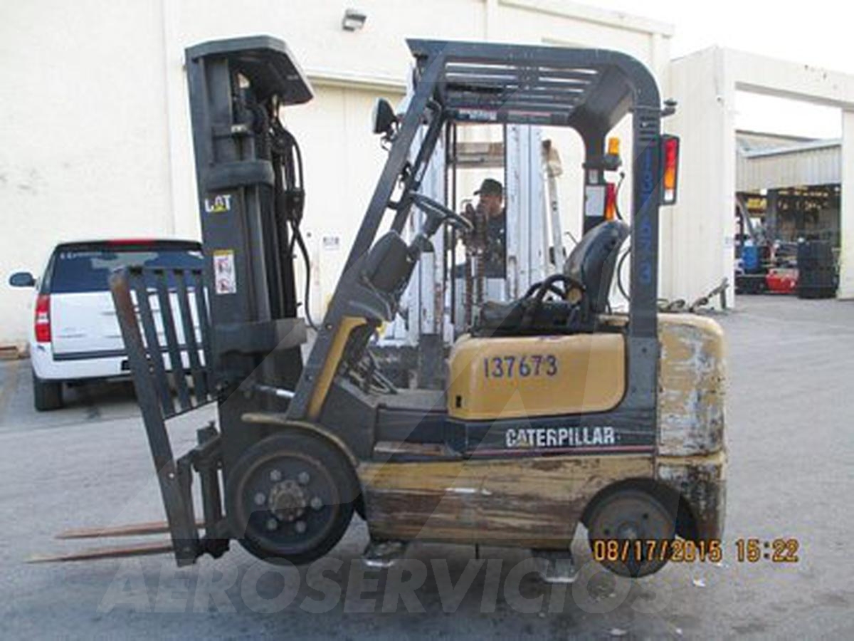 2003 Caterpillar GC20K