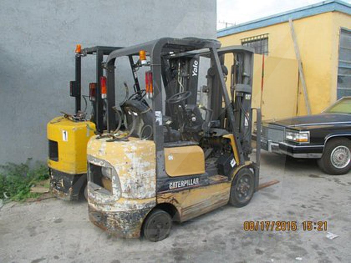 2003 Caterpillar GC20K