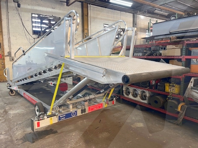 Passenger Stair Towable Standard GSE STD-95-145 2024