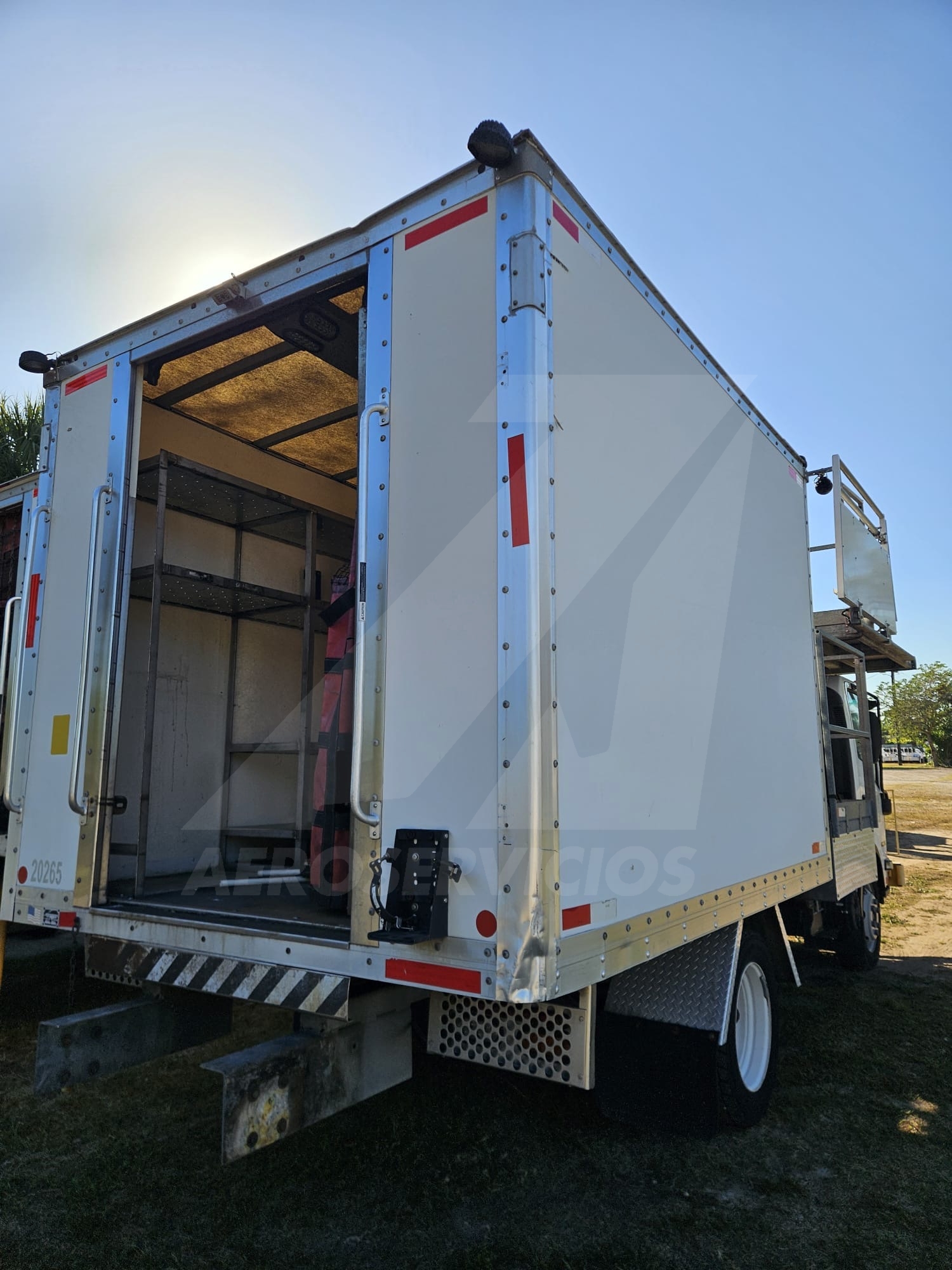 Catering Truck Isuzu/Phoenix Metals NPR