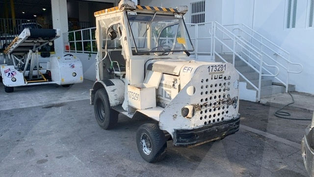Baggage Tractor Tug MA-30 Cab