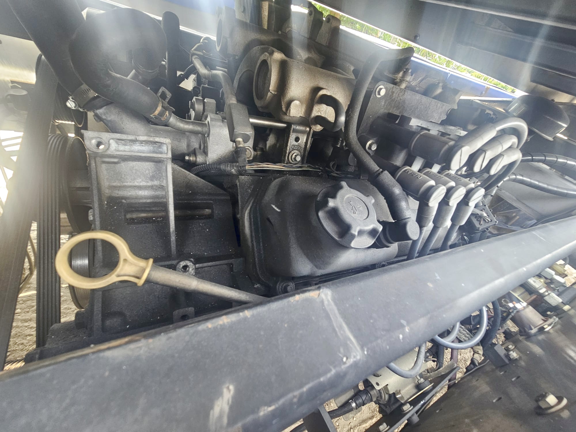 Belt Loader Tug 660