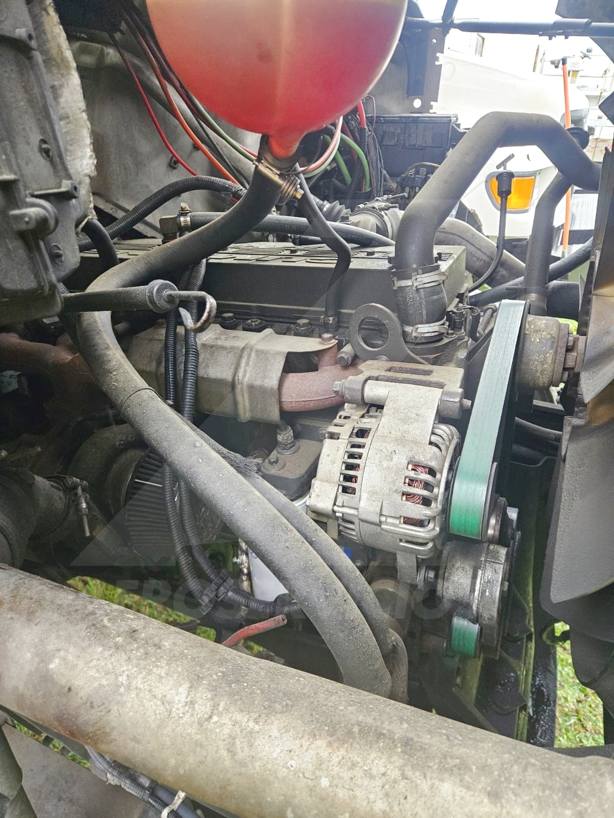 Cabin Service Truck Ford / CB16-228