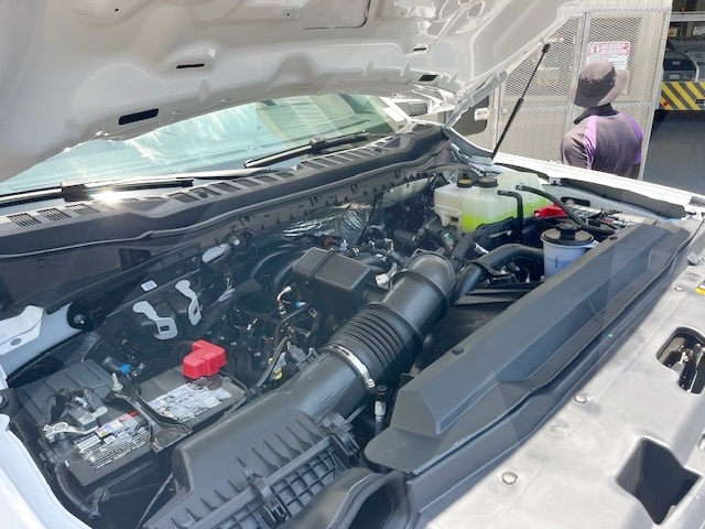 Truck Chassis Ford F-600