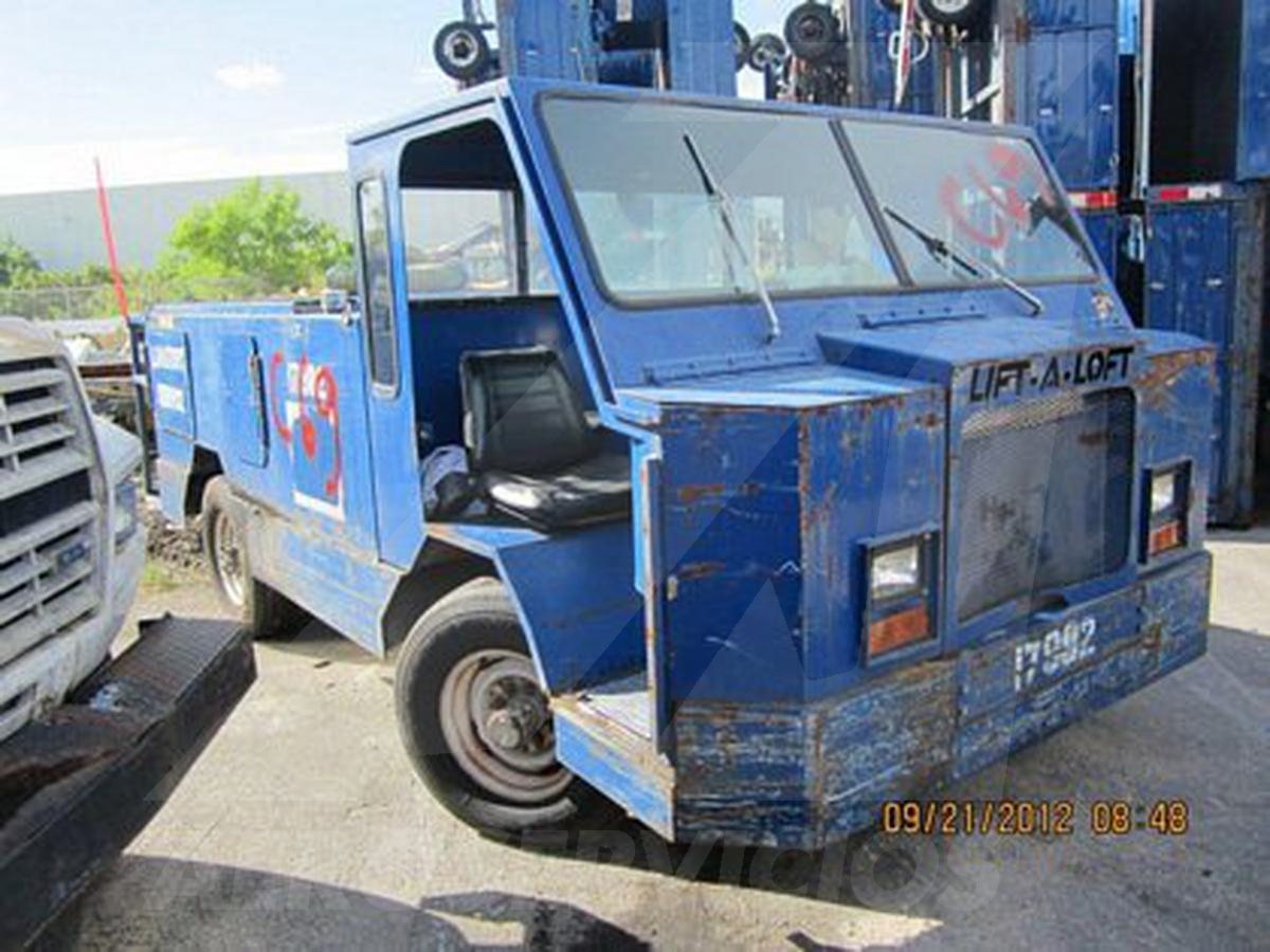 Lavatory Truck  Lift-A-Loft APV- LAV