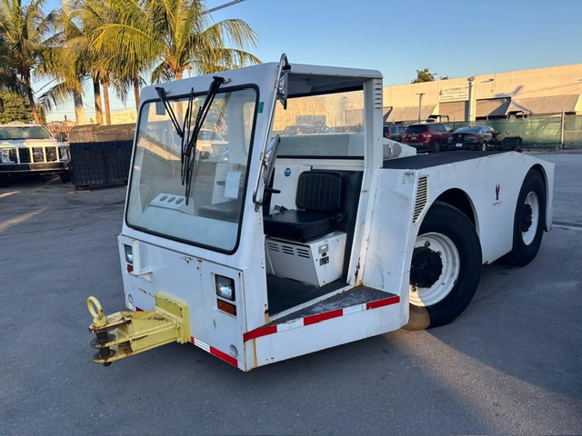 Push Back Tractor FMC B-350