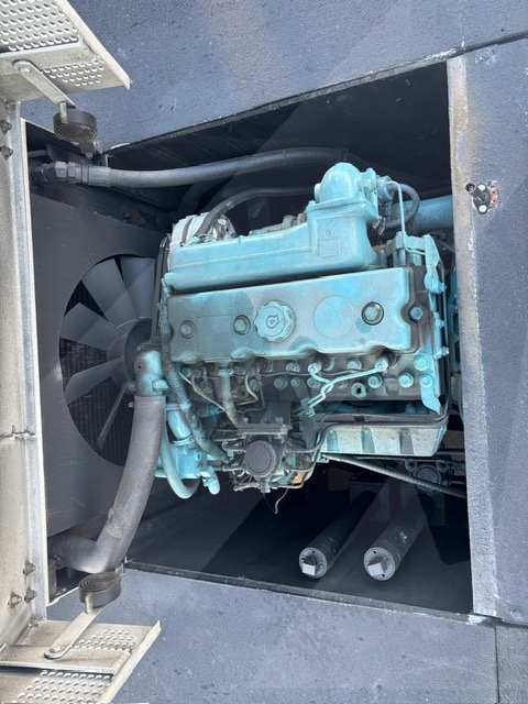 Push Back Tractor FMC B-350