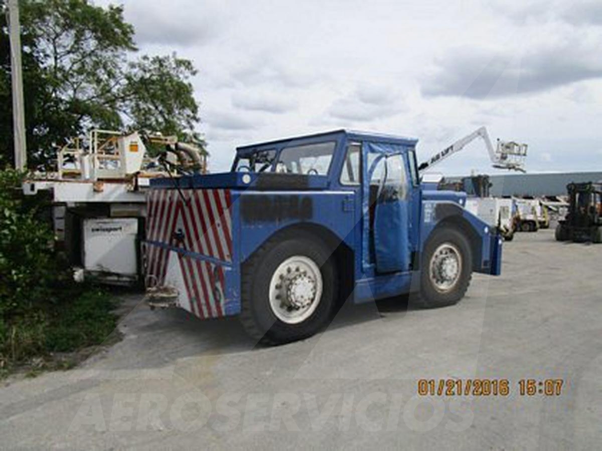 Push Back Tractor Hough-Paymover T-300