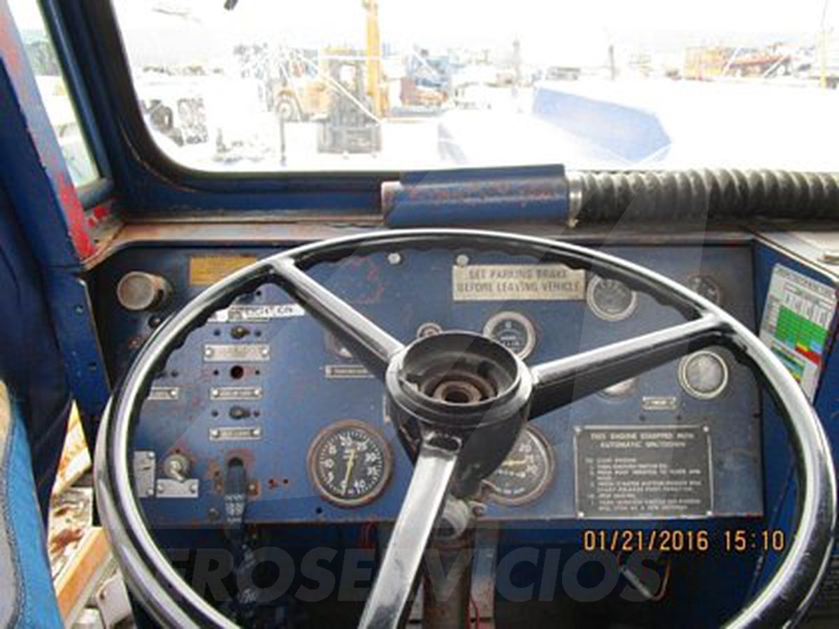 Push Back Tractor Hough-Paymover T-300