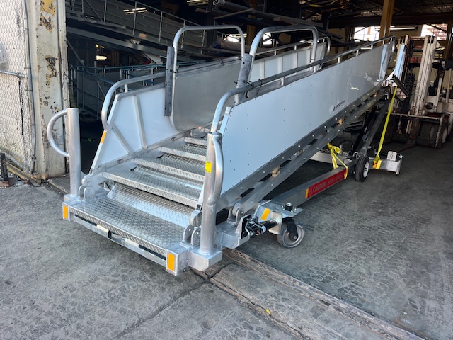 Passenger Stair Towable Standard GSE STD-95-145 2025