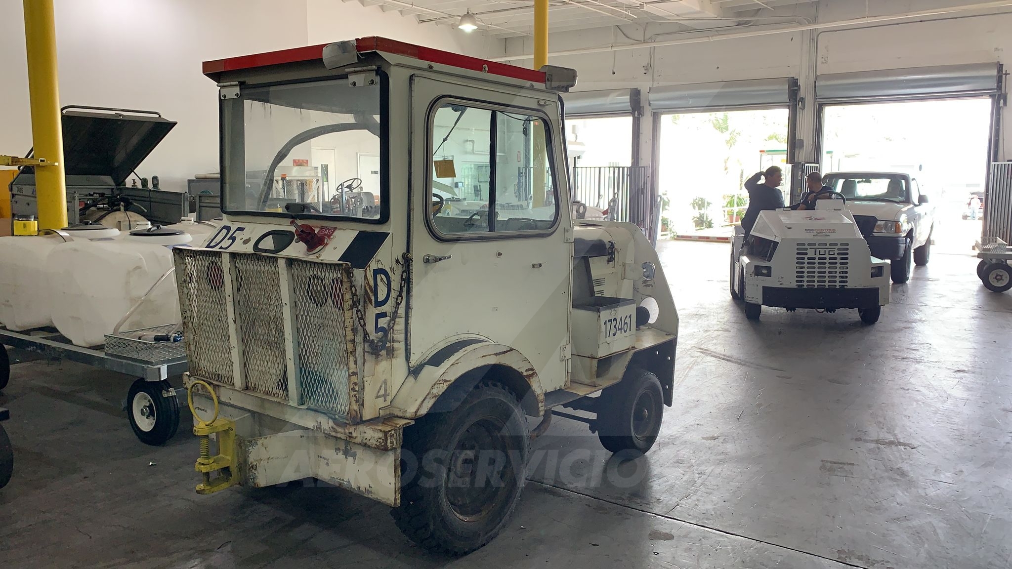 Baggage Tractor Tug MA-50 Cab