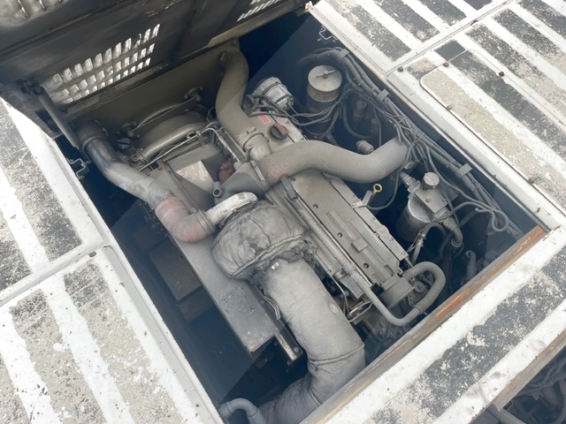 Push Back Tractor S&S GT-110