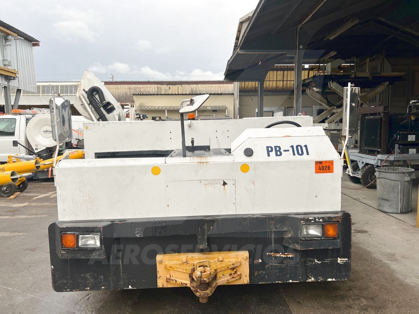 Push Back Tractor S&S GT-110