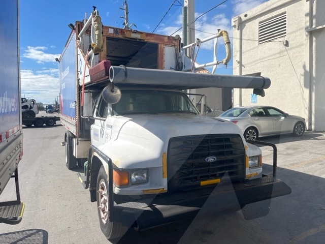Catering Truck Ford/Hi Way F-800/ CT-14