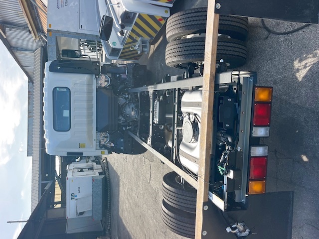 Truck Chassis Isuzu NPR- Gasoline