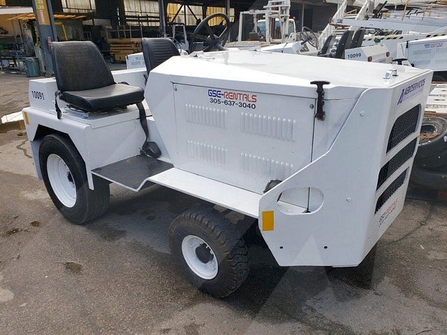 Baggage Tractor S&S BT-345