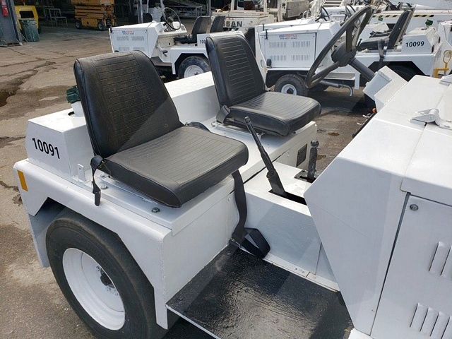 Baggage Tractor S&S BT-345