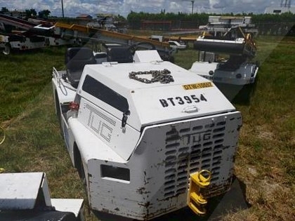 Baggage Tractor Tug M1A-60