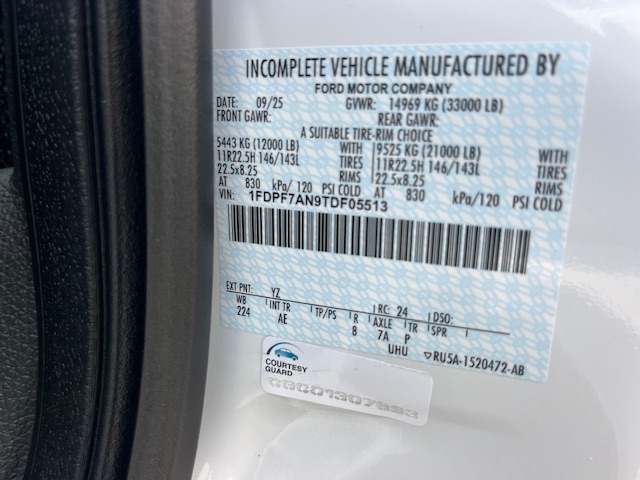 Truck Chassis Ford F-750 2026