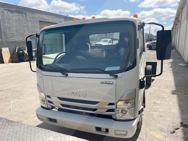 Truck Chassis Isuzu NPR- Gasoline