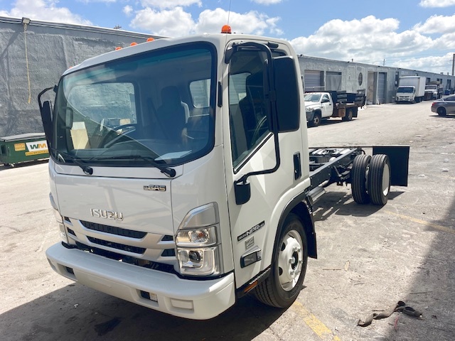 Truck Chassis Isuzu NPR- Gasoline