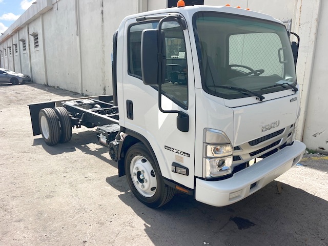 Truck Chassis Isuzu NPR- Gasoline