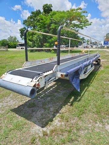 Towable Belt Loader Wasp A01771D-3650