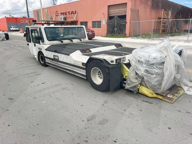 Towbarless Push Back Tractor Lektro AP-8925SDB-AL