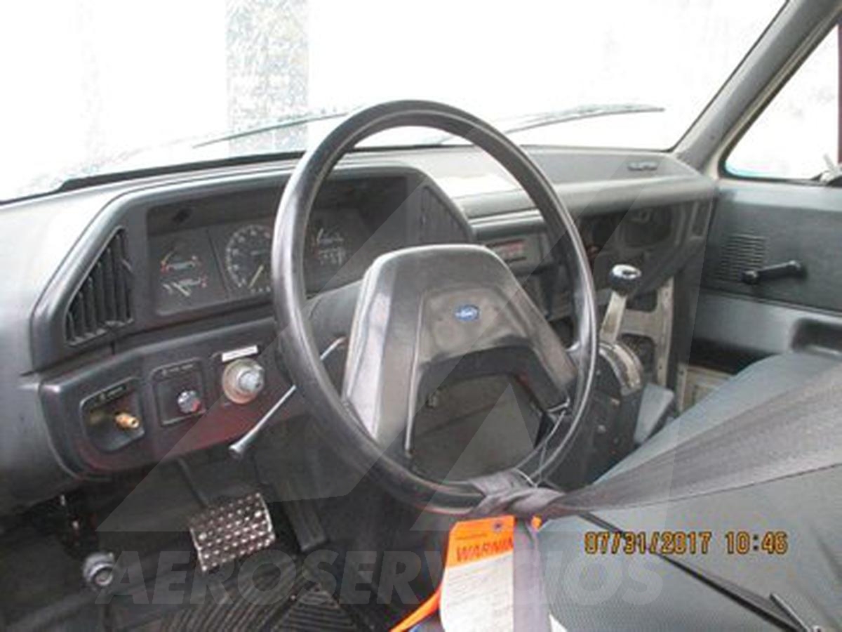 Bob Tail Truck Ford/Eagle SD/F-350