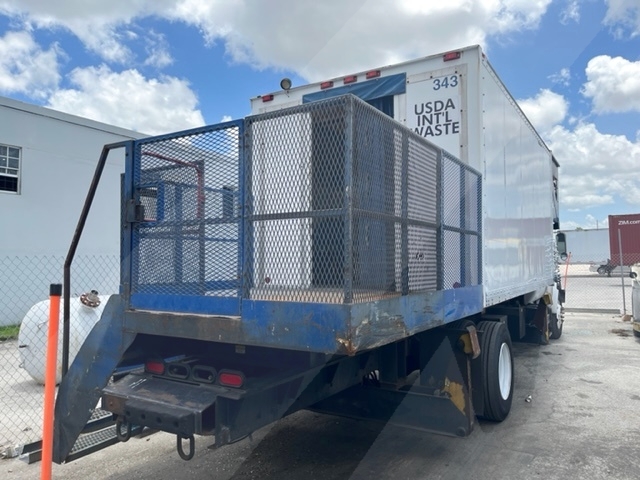 Cabin Service Truck Ford/Global- F-750/CS16-168