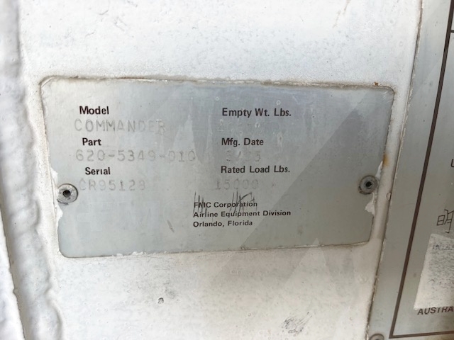 Main Deck Cargo Loader FMC Commander 15 U