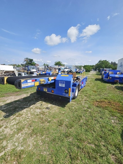 Belt Loader Tug 660