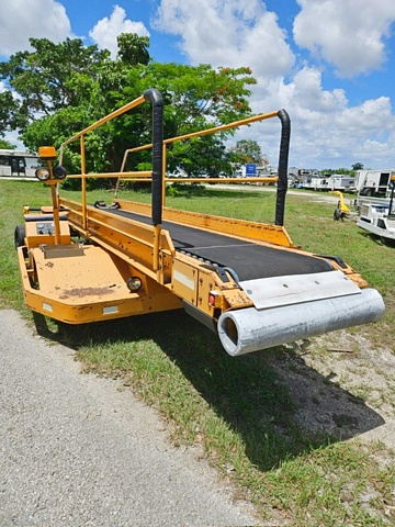 Towable Belt Loader Wasp A01771D-3179