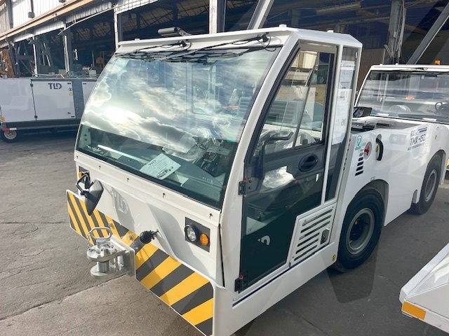 Push Back Tractor TLD TMX-150-9 Tier 4F