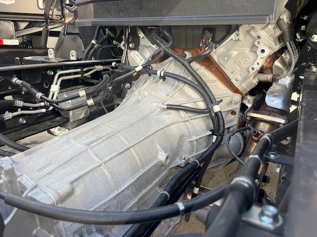 Truck Chassis Isuzu NPR - Gasoline