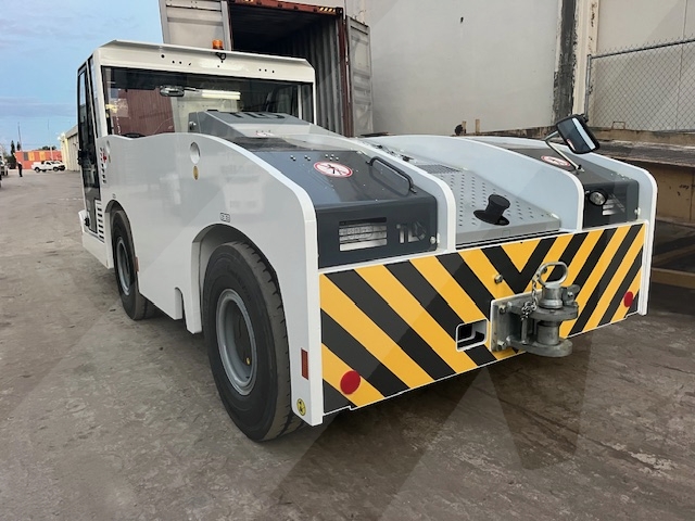 Push Back Tractor TLD TMX-150-9 Tier 4F