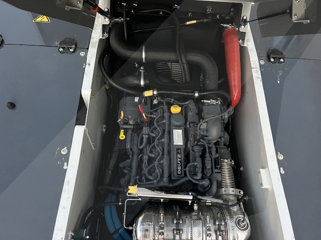 Push Back Tractor TLD TMX-150-9 Tier 4F