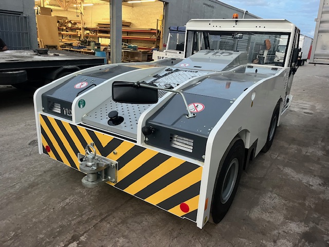 Push Back Tractor TLD TMX-150-9 Tier 4F
