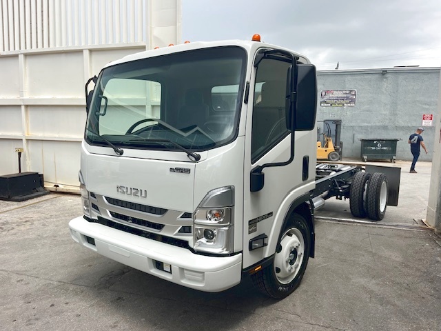 Truck Chassis Isuzu NPR- Gasoline