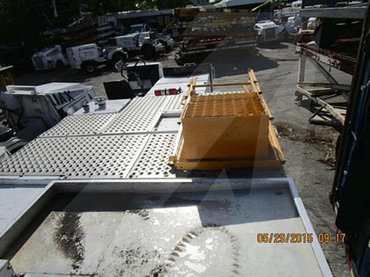 Lavatory Truck ACE 1410-5030