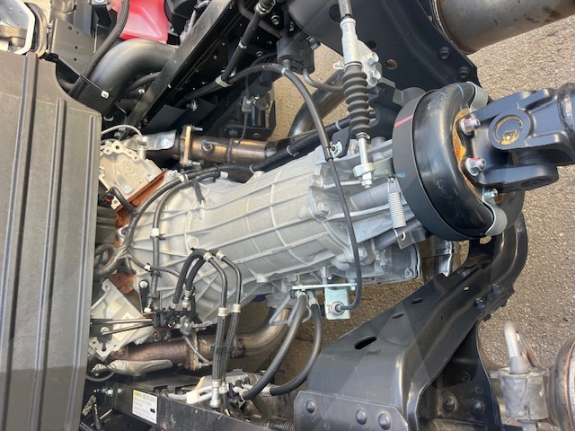 Truck Chassis Isuzu NPR - Gasoline