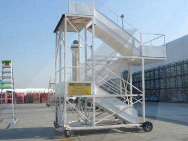 Crew Stair Wasp A01687D - 185 in