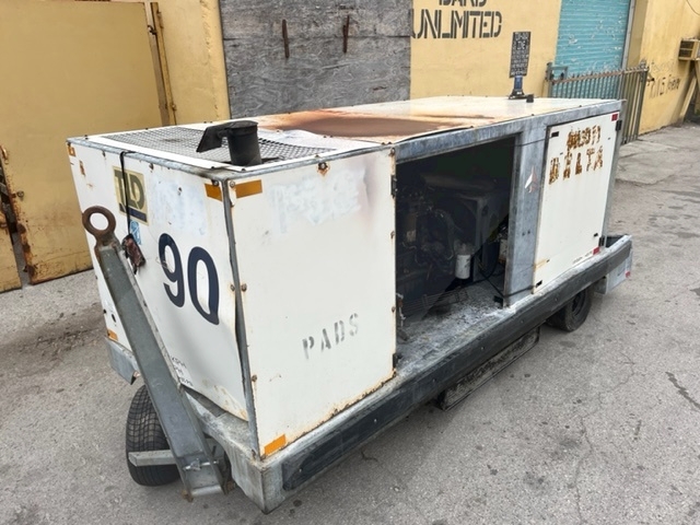 Ground Power Unit TLD GPU 409-T-CUP + 28.5 VDC