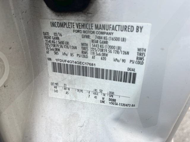 Parking Lot Sweeper Ford F-450/Tymco 210h