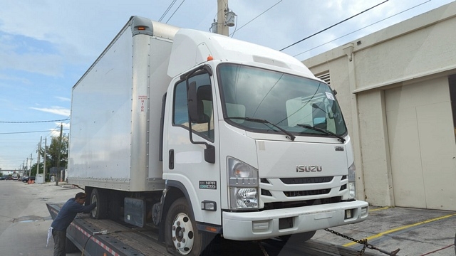 Truck Chassis Isuzu NPR-HD Diesel