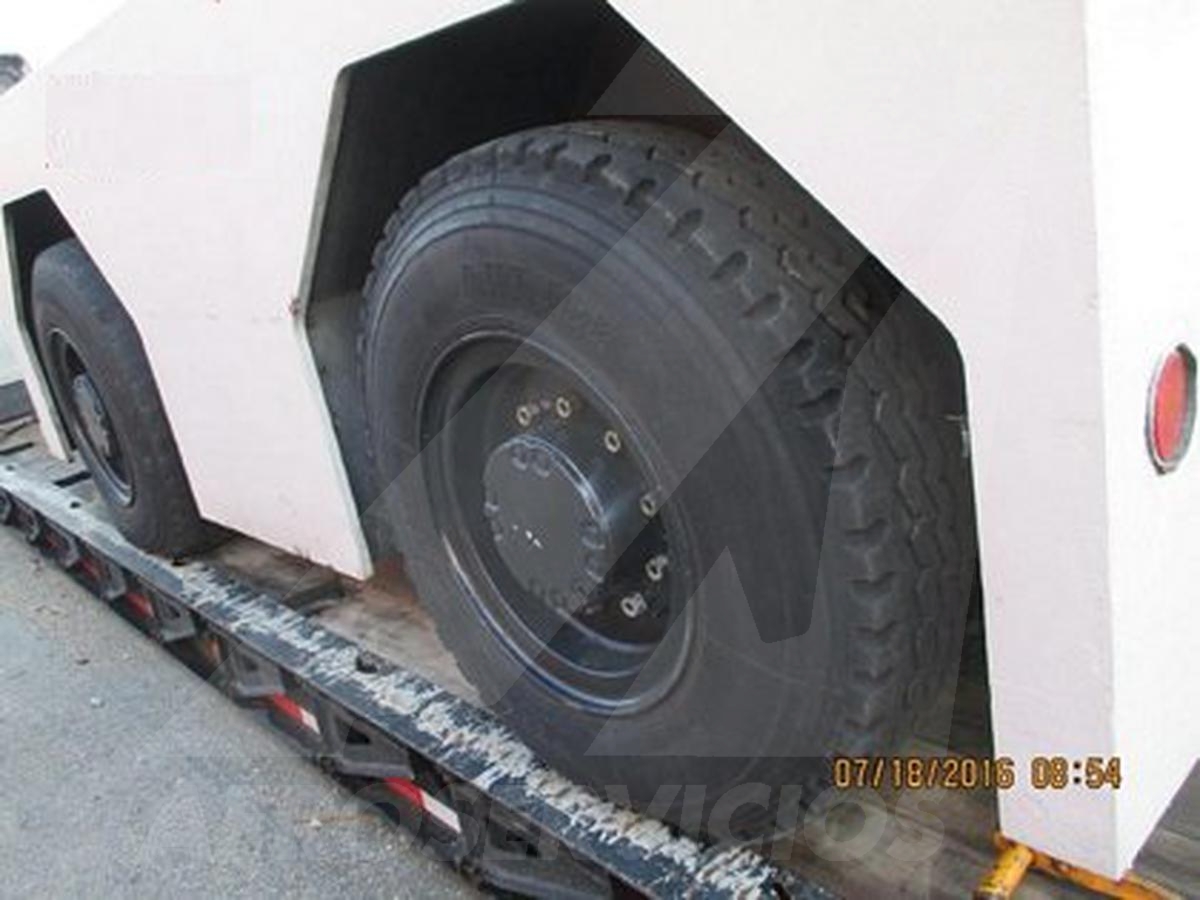 Push Back Tractor S&S GT-50