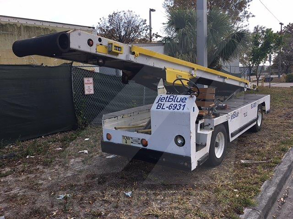Belt Loader Tug 660-OH